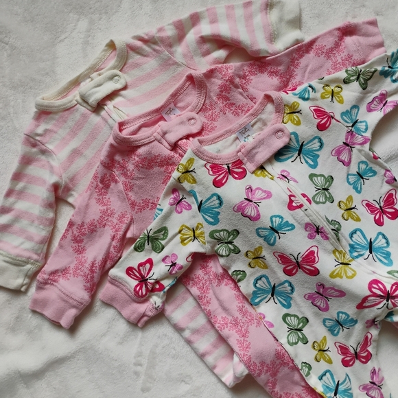 Lot Of 3 Footed Sleepers| Stripes Floral Butterflies | Size 0-3M - Picture 1 of 2